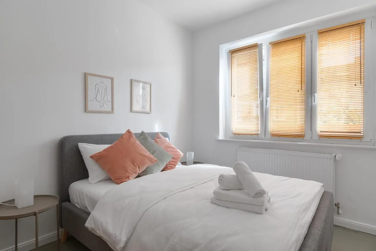 Sikorskiego 2-Bedroom Apartment Poznan Poland